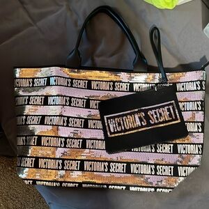 Unlisted bags for sale or trade! Michael Kors, Betsey, charm and luck and more!